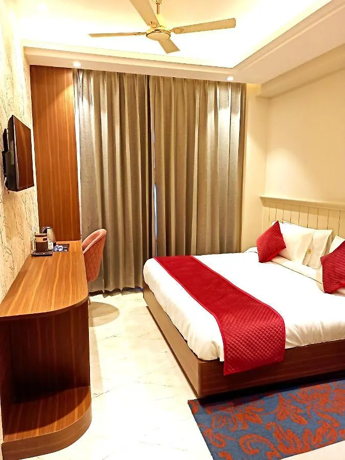 Hotel Taj Crown Plaza Agra  India