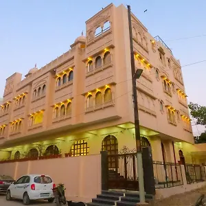 Hotel The Taj Vista Agra- Walking Distance To Taj Mahal
